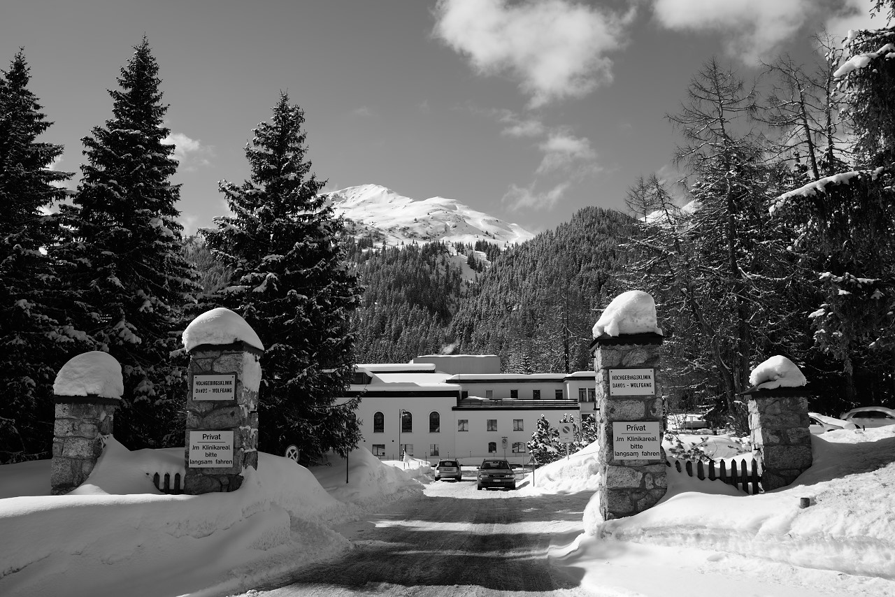 Seiteneinfahrt Hochgebirgsklinik Davos